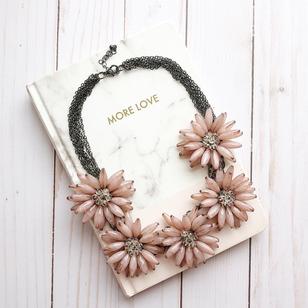 Anthropologie Pale blush Necklace - Picture 3 of 8